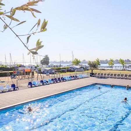 Chalet Op 5* Camping De Paardekreek Кортгене Екстер'єр фото