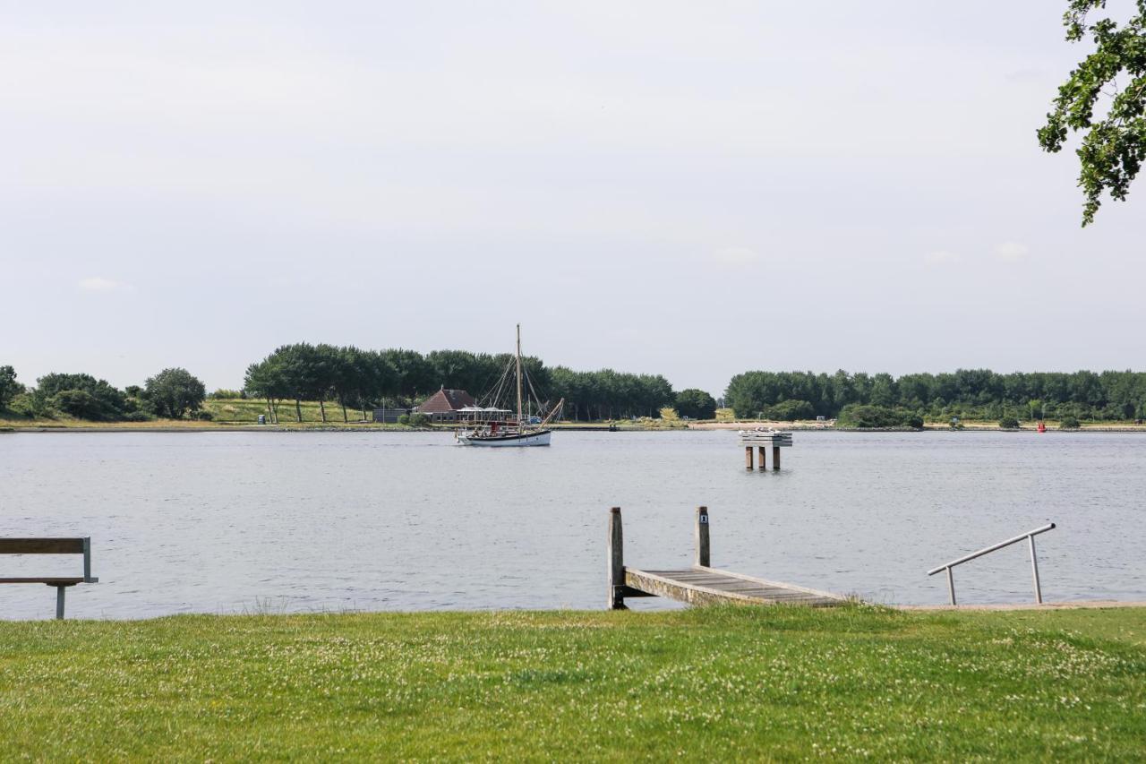 Chalet Op 5* Camping De Paardekreek Кортгене Екстер'єр фото