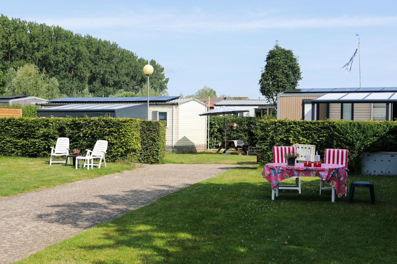Chalet Op 5* Camping De Paardekreek Кортгене Екстер'єр фото
